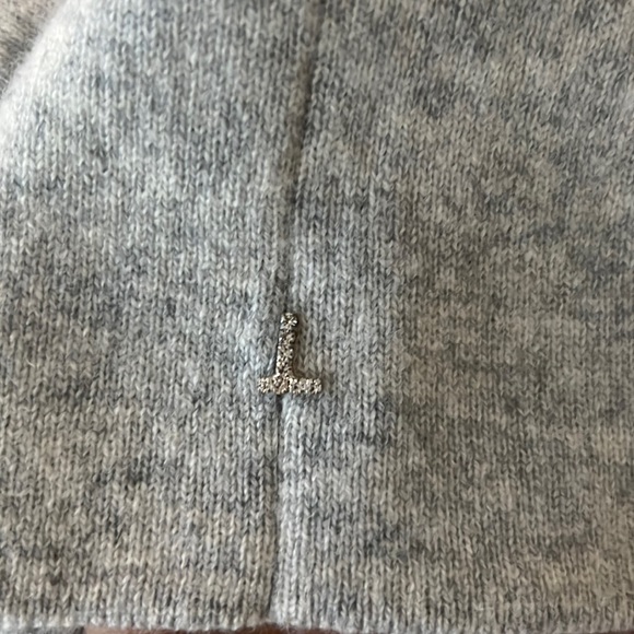 NWT! Lafayette 148 New York
Cashmere-Blend Double Knit Sleeveless Sweater - Picture 4 of 10